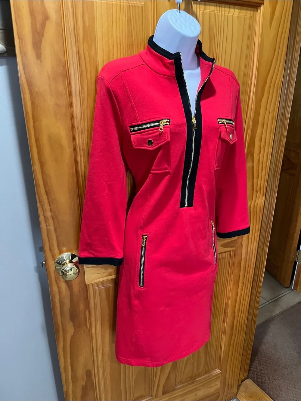 Beautiful Boston Proper Red Dress with pretty gold zipper detailing - Picture 5 of 10
